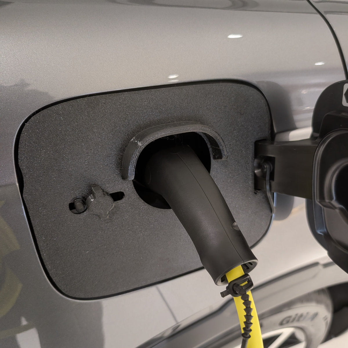 Electric vehicle charging port bad weather (snow, ice, rain) cover for Skoda Elroq 